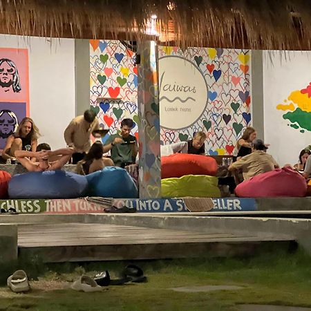 Waiwas Hostel Kuta  Eksteriør bilde