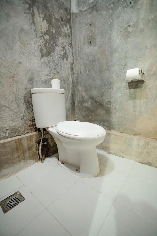 Waiwas Hostel Kuta  Eksteriør bilde